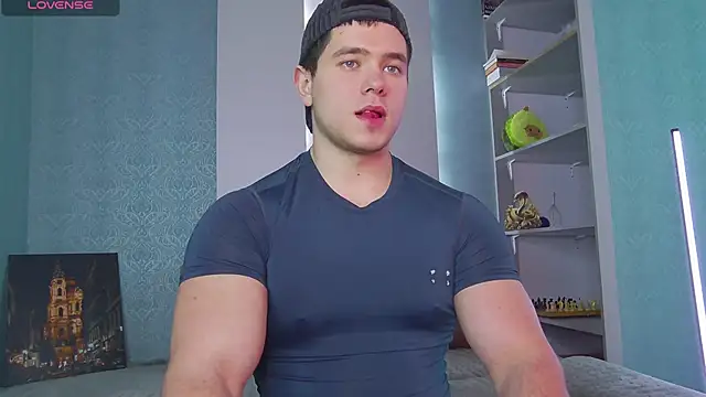 Arilas  online show from March 15, 2025, 5:41 am