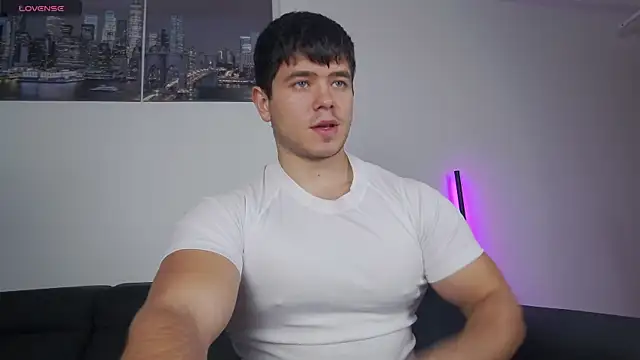 Arilas  online show from November 28, 2025, 7:19 am