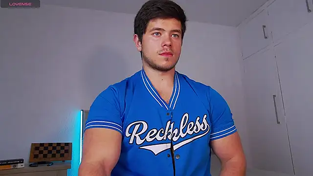 Arilas  online show from March 31, 2026, 7:43 am