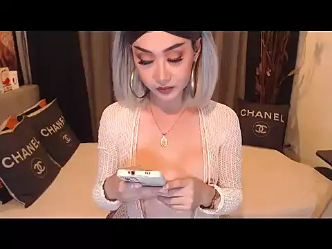 JustForCassie online show from September 19, 2025, 3:16 pm