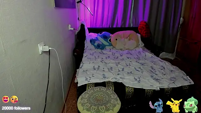 Snapshot of monica__elder chatting on May 22, 2026, 5:16 am monica elder online show from May 22, 2026, 5:16 am