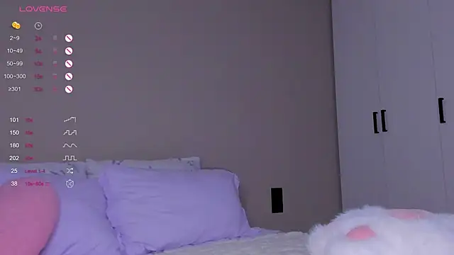 NejaSatin online show from October 16, 2025, 7:38 am