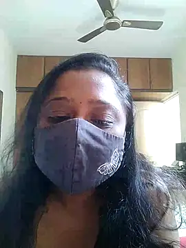 sexynayan23 online show from February 9, 2026, 4:43 am