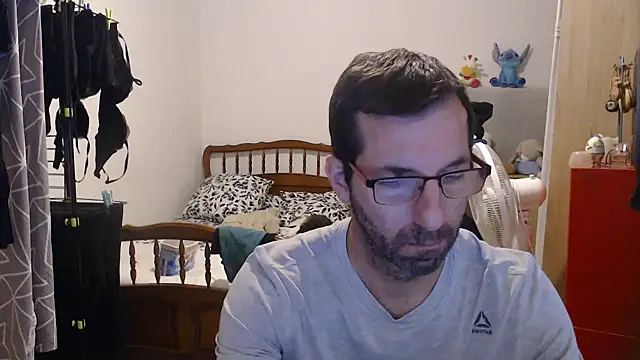 steph19x5 online show from October 27, 2025, 7:09 am