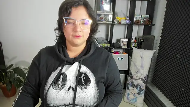 Snapshot of aika-dreams chatting on March 19, 2025, 11:28 am aika-dreams online show from March 19, 2025, 11:28 am