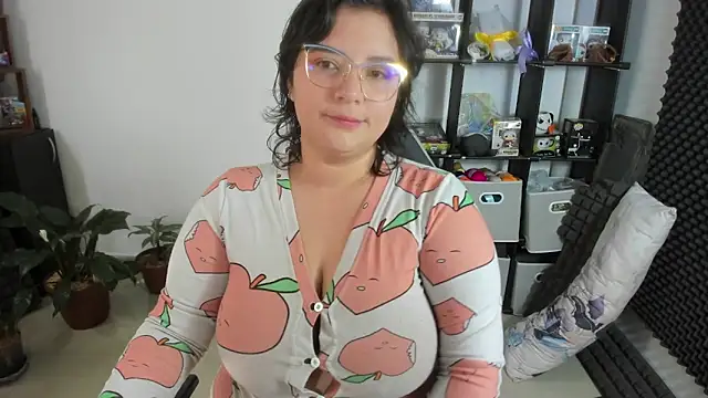 Snapshot of aika-dreams chatting on March 22, 2025, 12:25 pm aika-dreams online show from March 22, 2025, 12:25 pm