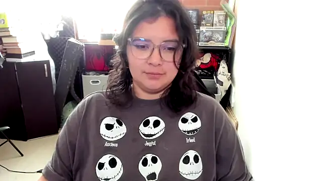 Snapshot of aika-dreams chatting on October 12, 2025, 4:08 pm aika-dreams online show from October 12, 2025, 4:08 pm