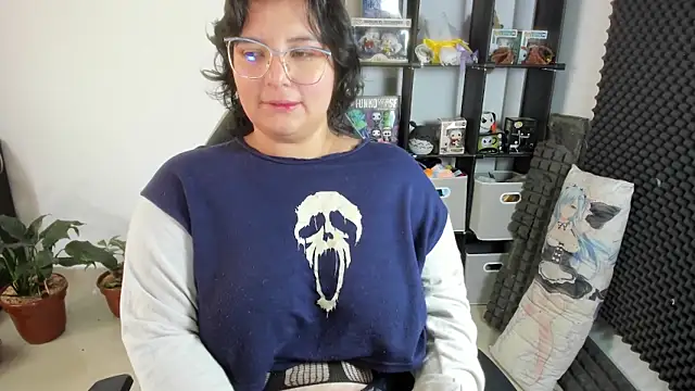 Snapshot of aika-dreams chatting on March 6, 2025, 3:45 pm aika-dreams online show from March 6, 2025, 3:45 pm