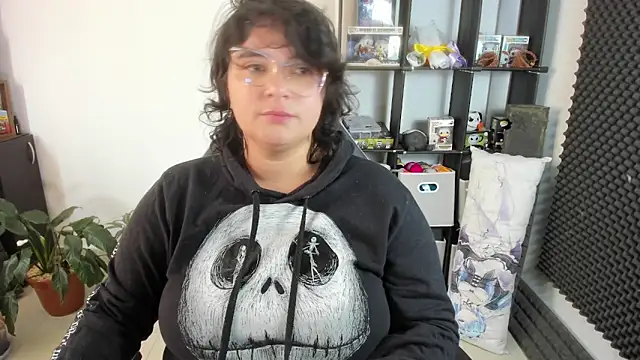 Snapshot of aika-dreams chatting on March 19, 2025, 2:46 pm aika-dreams online show from March 19, 2025, 2:46 pm