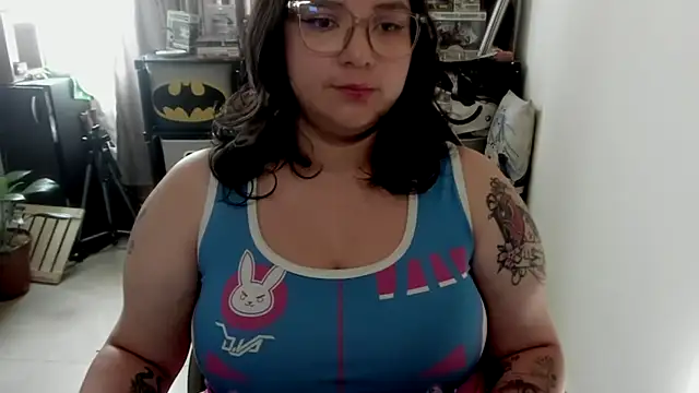 aika-dreams online show from February 13, 2026, 3:56 pm