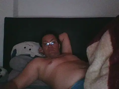 JJ18vader online show from November 6, 2025, 6:56 pm