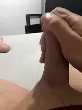 dustbor online show from February 12, 2025, 7:35 pm