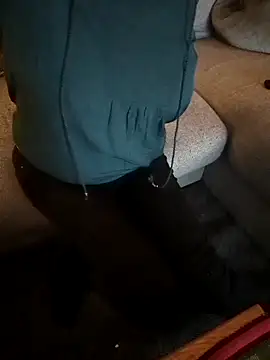 Sim june online show from December 19, 2025, 8:55 pm