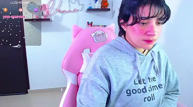 Vannessa  Shy online show from February 22, 2025, 3:58 pm