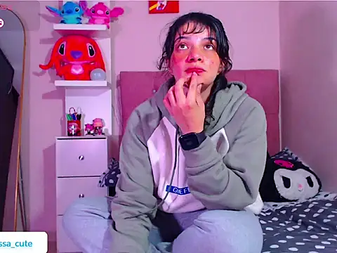 Vannessa  Shy online show from November 28, 2025, 12:11 am