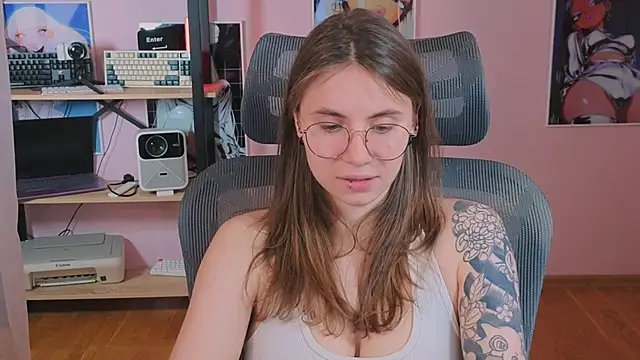  AnnaStark  online show from April 12, 2026, 5:22 am