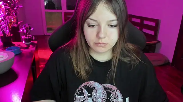 XNirvanaX online show from March 6, 2026, 5:02 am