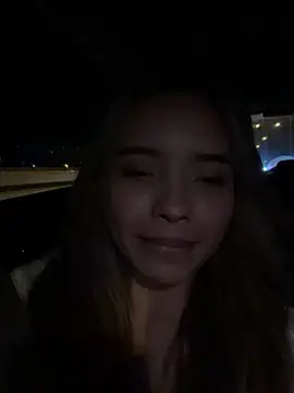 Irina Grant online show from April 11, 2026, 10:24 pm