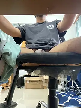 Snapshot of the_indian_dick_u_want chatting on October 29, 2025, 8:35 am the indian dick u want online show from October 29, 2025, 8:35 am