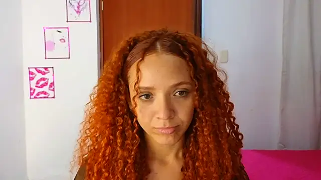 SexyLeilaa online show from September 16, 2025, 1:28 am