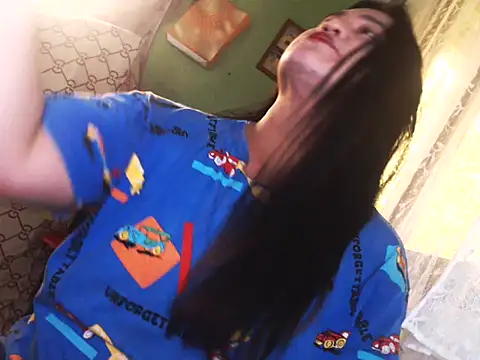 Hugeladycockmarga online show from January 15, 2026, 12:25 am