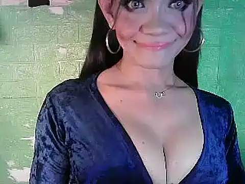 Rosebaumgardner1234 online show from March 2, 2025, 10:47 am