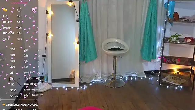 yuliprinss online show from January 24, 2025, 2:28 am