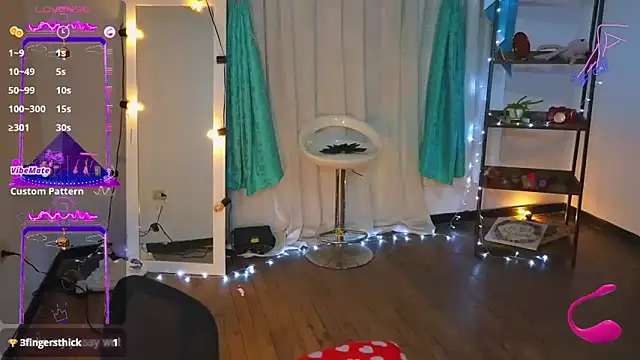 yuliprinss online show from January 19, 2025, 1:43 am