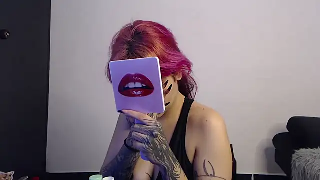 MaryJannes online show from October 2, 2025, 8:56 pm