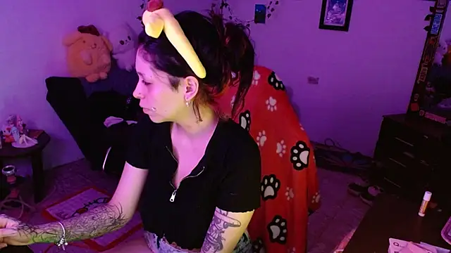 MaryJannes online show from April 13, 2026, 5:11 am