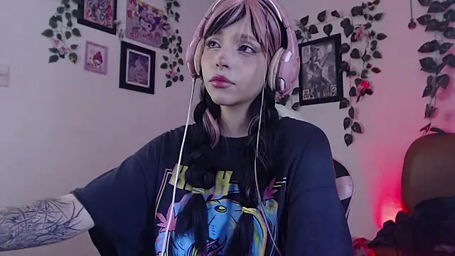 MaryJannes online show from January 2, 2025, 5:39 pm