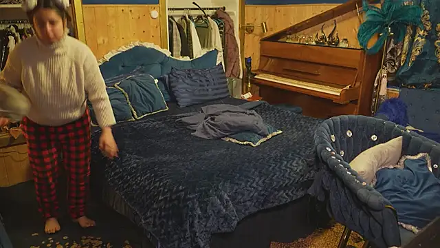 VanessaDoyle online show from March 3, 2026, 2:40 am