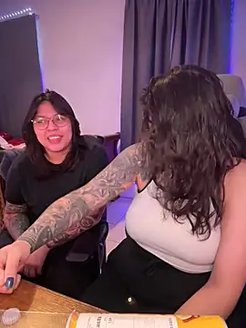 drizzypeach602 online show from December 21, 2025, 1:41 am