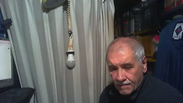 Snapshot of nonnomaturobisex chatting on May 7, 2026, 10:40 am nonnomaturobisex online show from May 7, 2026, 10:40 am
