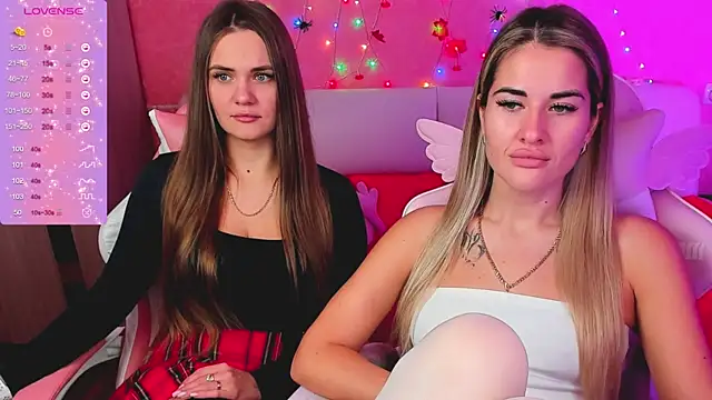 ivannatompsonnn online show from October 26, 2025, 6:03 am