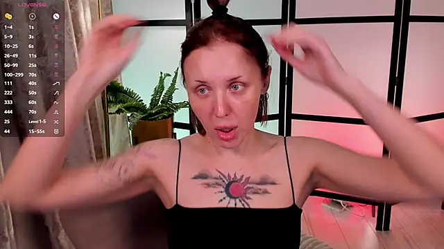 LianaFord online show from February 23, 2026, 3:52 am