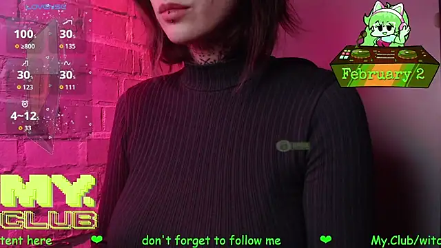 Witch Emma online show from February 2, 2026, 7:24 pm