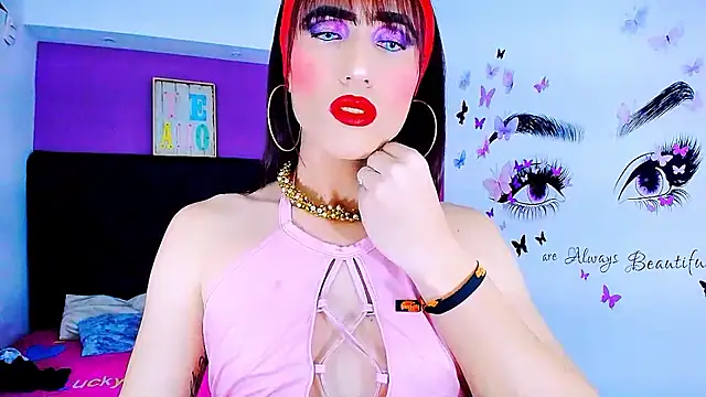 priscilahotker online show from September 17, 2025, 4:03 am