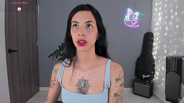 labrika  online show from October 26, 2025, 10:21 pm