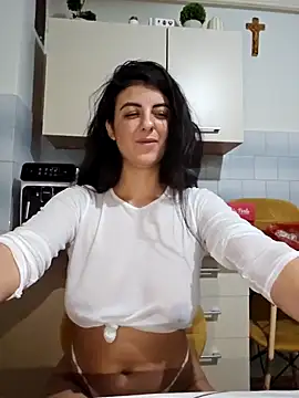 Snapshot of NathalieDream chatting on January 4, 2025, 1:21 am NathalieDream online show from January 4, 2025, 1:21 am