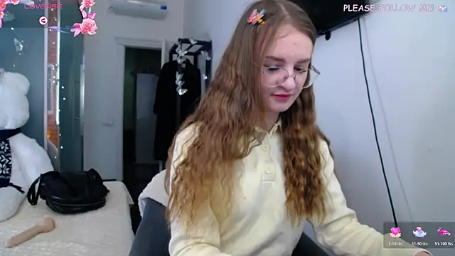 Snapshot of KateJonson chatting on April 24, 2026, 6:48 am KateJonson online show from April 24, 2026, 6:48 am