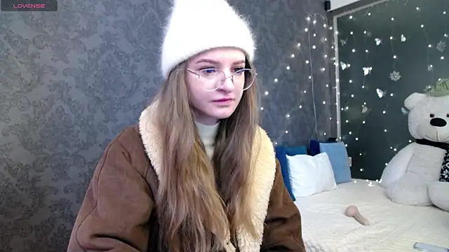 KateJonson online show from February 26, 2026, 7:41 am