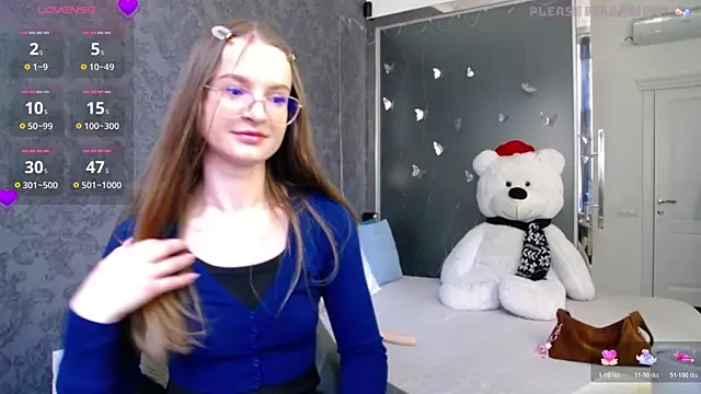 KateJonson online show from March 30, 2026, 1:23 pm