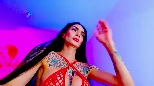 dannabigdirty1 online show from October 7, 2025, 8:32 pm