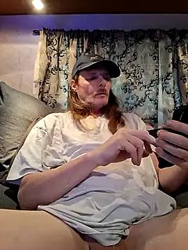 Snapshot of truckerlove69 chatting on March 2, 2026, 5:42 pm truckerlove69 online show from March 2, 2026, 5:42 pm