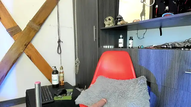 sweet  wild online show from February 1, 2025, 1:44 am