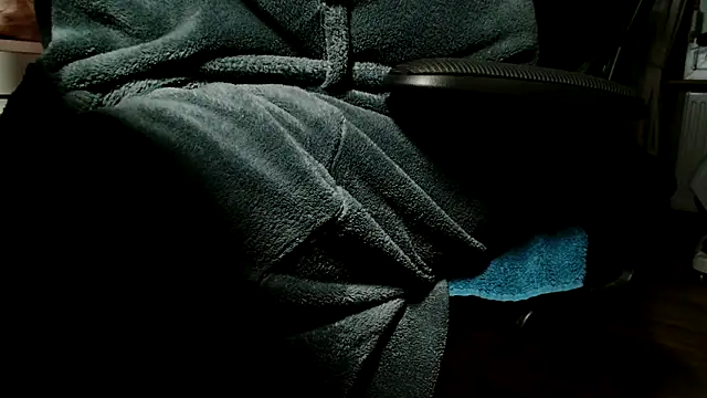 suedel65 online show from October 22, 2025, 3:50 am