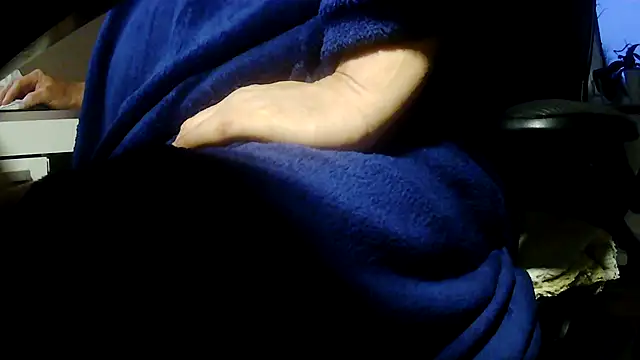 suedel65 online show from April 11, 2026, 4:31 am