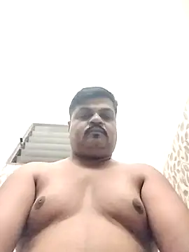 Desi Londa 143 online show from November 29, 2025, 12:11 am