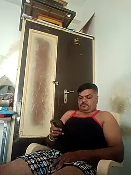 Snapshot of Desi_Londa_143 chatting on April 11, 2026, 2:52 am Desi Londa 143 online show from April 11, 2026, 2:52 am